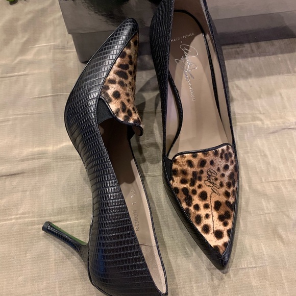 Donald J Pliner Stilettos - Picture 5 of 6